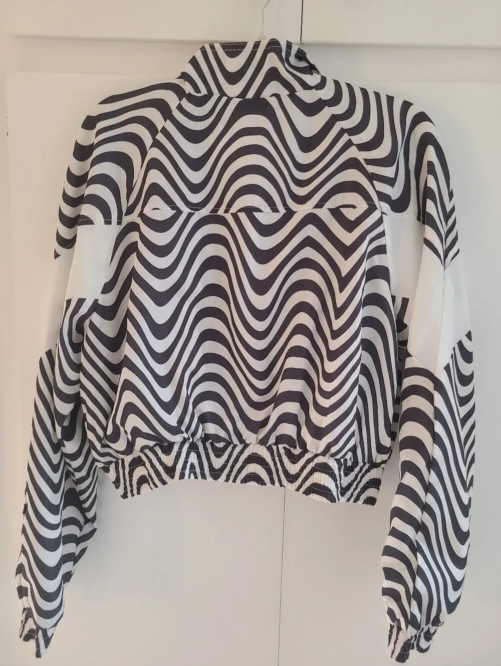 N/A cropped bomber